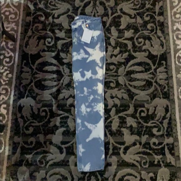 Givenchy Star Bleached Denim Jeans - Picture 6 of 13